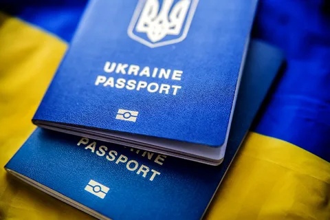 Киев запретил оказывать консульские услуги украинским мужчинам за границей