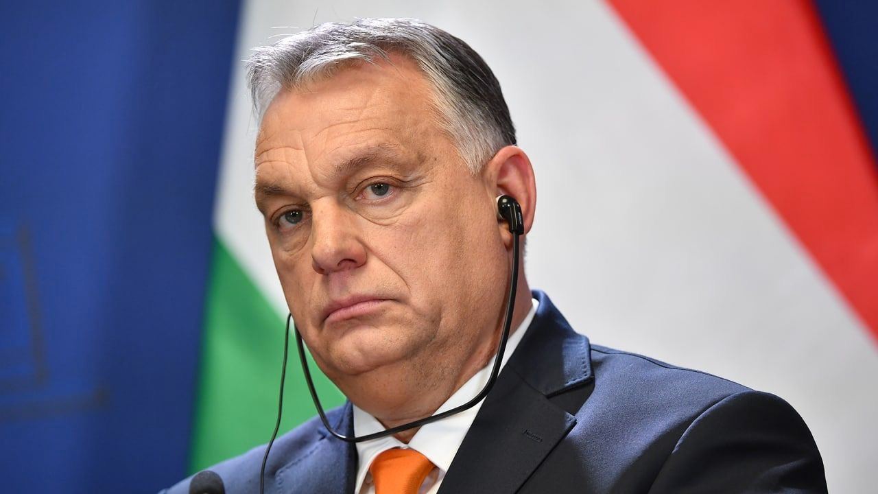 Орбан заявил о подготовке Европы к войне с Россией.