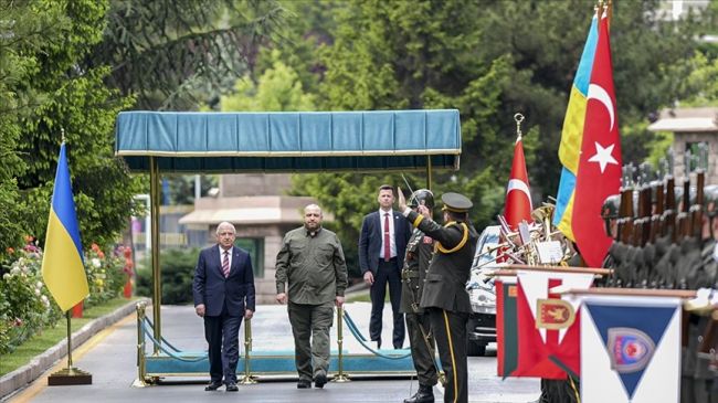 «Антизападная» Турция не против помощи НАТО Украине, но...очень  хочет в БРИКС