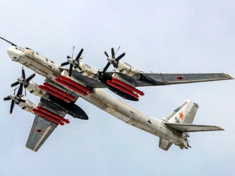 ВСУ в панике: Россия начала бить ракетами Х-101 с двойной боеголовкой