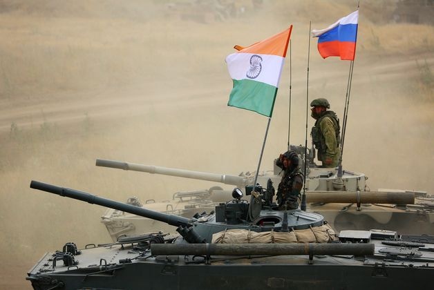 Правительство РФ одобрило проект соглашения с Индией о направлении военных