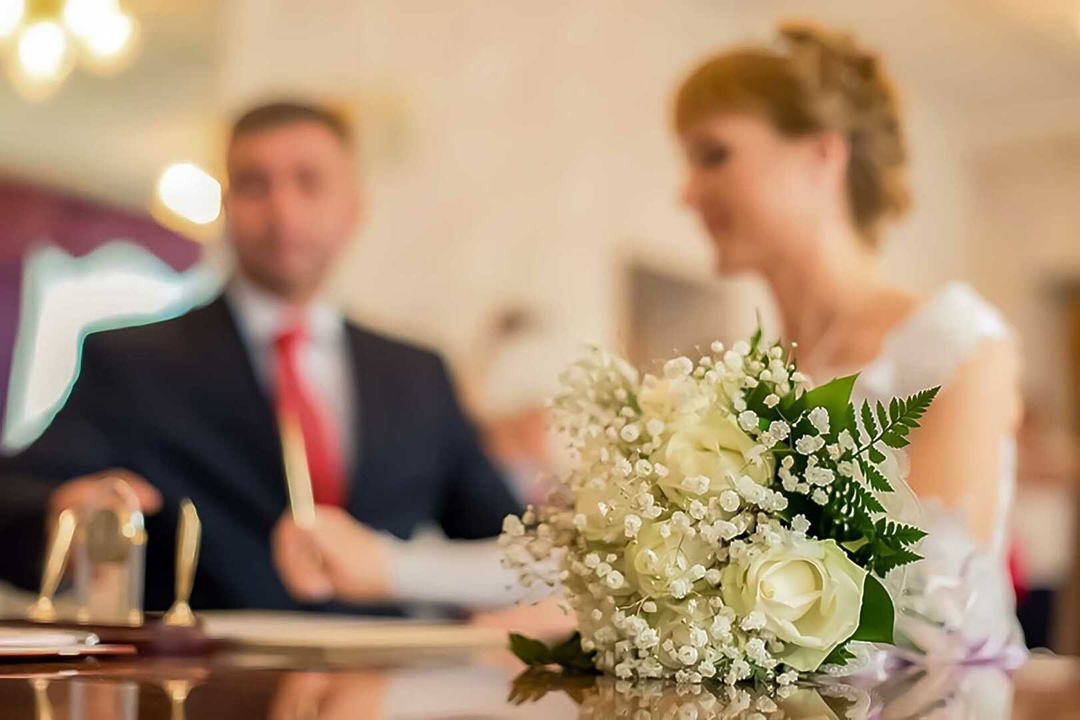 Россиянам решили дать возможность вступать в брак без предъявления документов