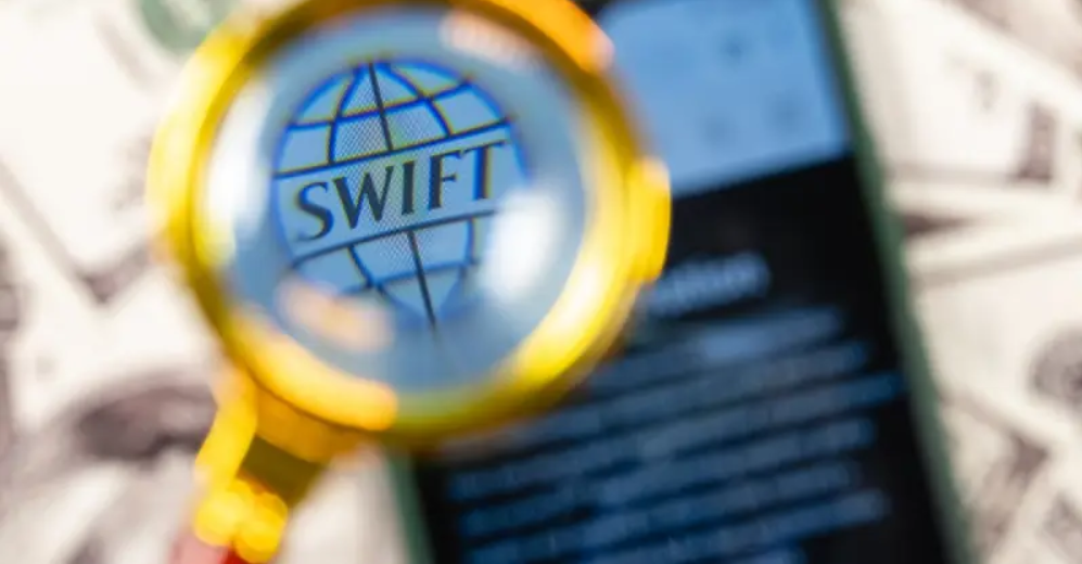 БРИКС против SWIFT – уйти и не вернуться