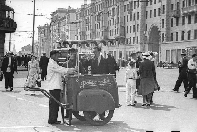 Что ела сталинская Москва в третий день шестидневки 1935 года