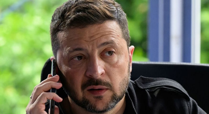 Зеленский пообещал навести порчу на пранкеров Вована и Лексуса