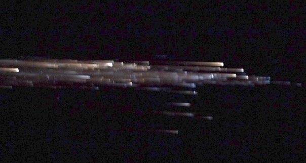 Фото разрушенного и сгорающего в атмосфере Земли грузового корабля 