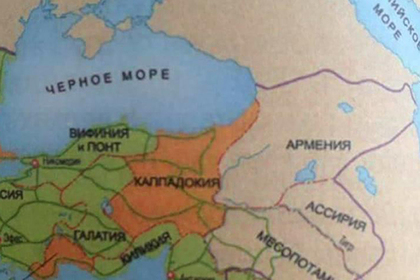 В азербайджанских учебниках напечатали карту Великой Армении