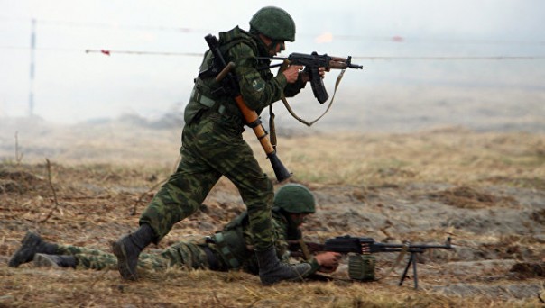 Украина не идет на Россию войной только потому что она боится