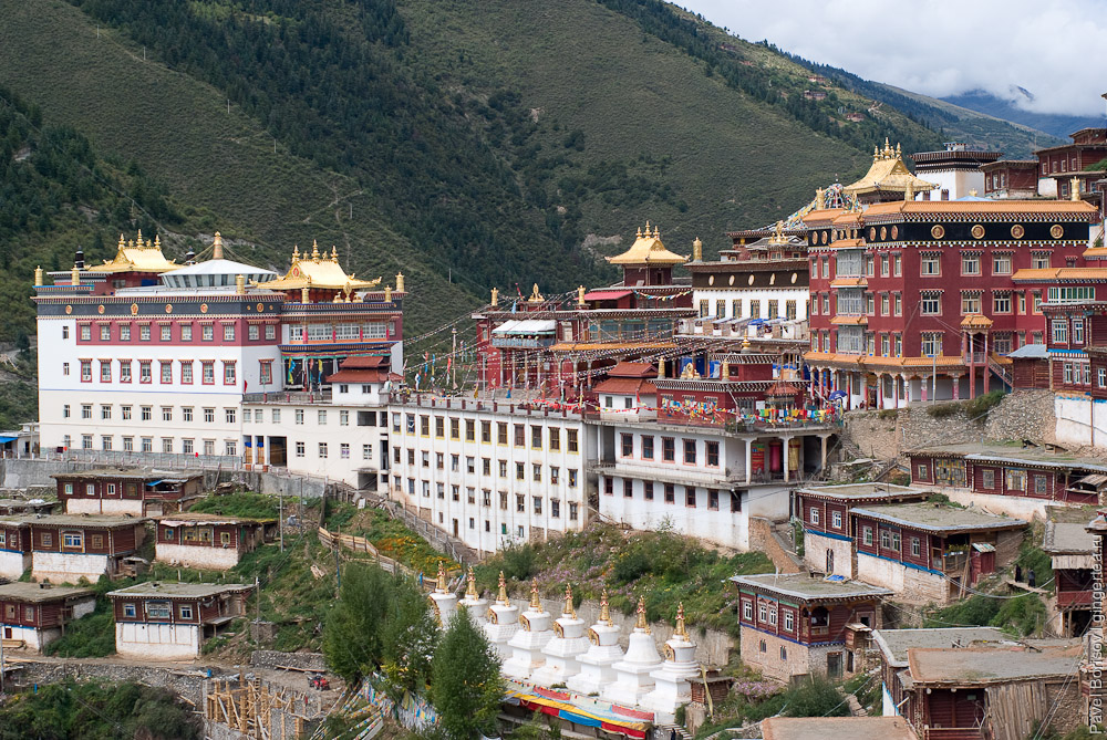 Обед в тибетском монастыре. Как кормят монахов и что они едят