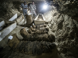 Найденные в Айове трехметровые мумии при жизни могли быть пришельцами