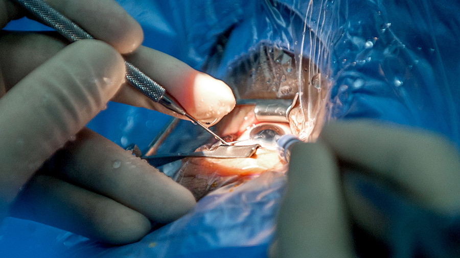 Нейрохирург рассказал об успешной пересадке человеческой головы