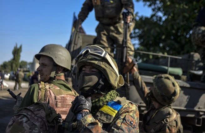ВСУ «форматирует» операцию на Донбассе, атакуя мирных жителей