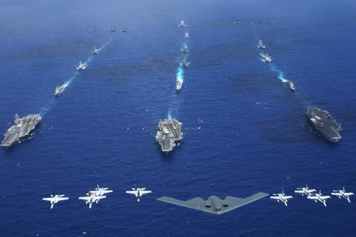 США вводят морскую блокаду КНДР в ответ на новый ракетный тест.