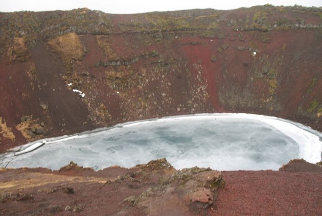 Появление гигантских кратеров в Сибири насторожило ученых