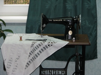 Интересности швейной машинки Singer