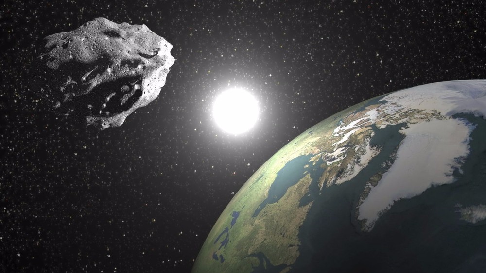 Большой темный объект обнаружили на астероиде «Фаэтон»
