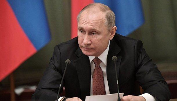 Владимир Путин подписал закон о создании реестра коррупционеров