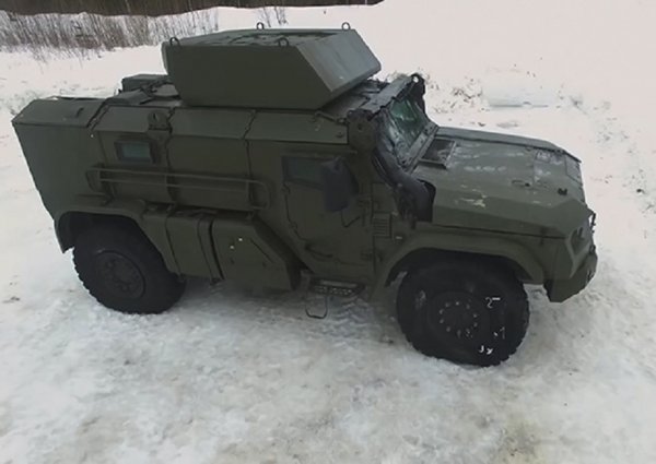 ВДВ России получат новый автомобиль на базе броневика «Тайфун»
