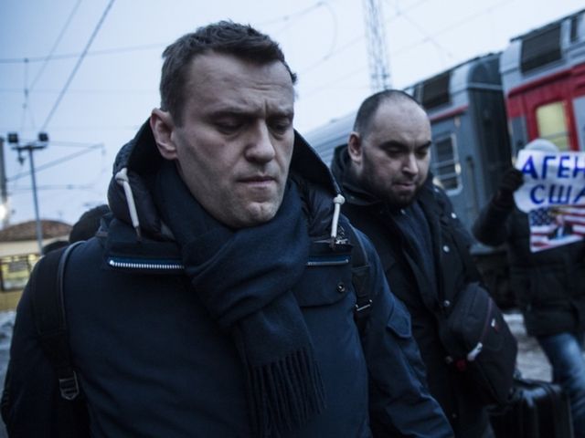 Александр Роджерс: Тьфу на тебя, лицемер Навальный!