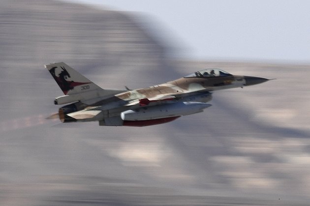 Израильская авиация нанесла удар по столице Сирии