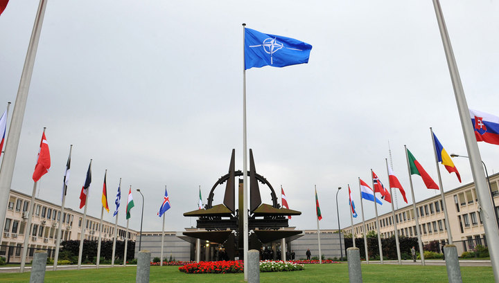 Венгрия заблокировала встречу комиссии Украина-НАТО