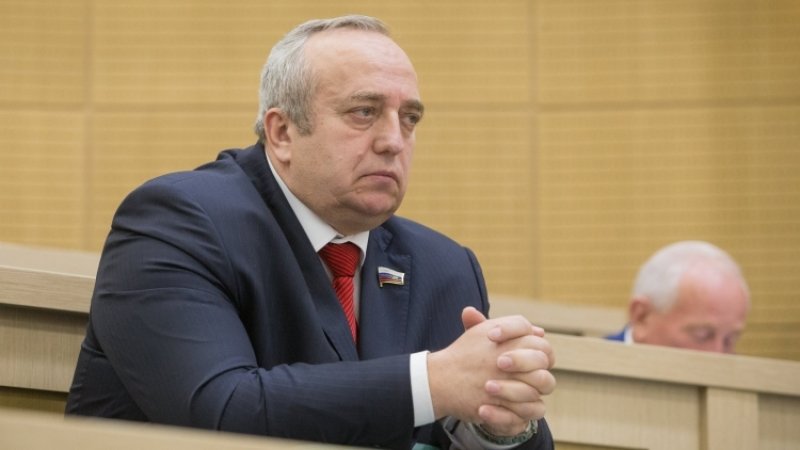 Клинцевич увольняется с поста первого зампреда комитета Совфеда по обороне