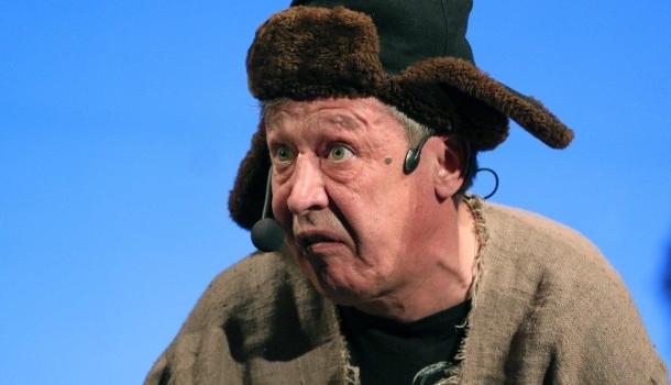 Лицо оппозиционной интеллигенции: актёр Ефремов напился, сорвал спектакль и обматерил зрителей