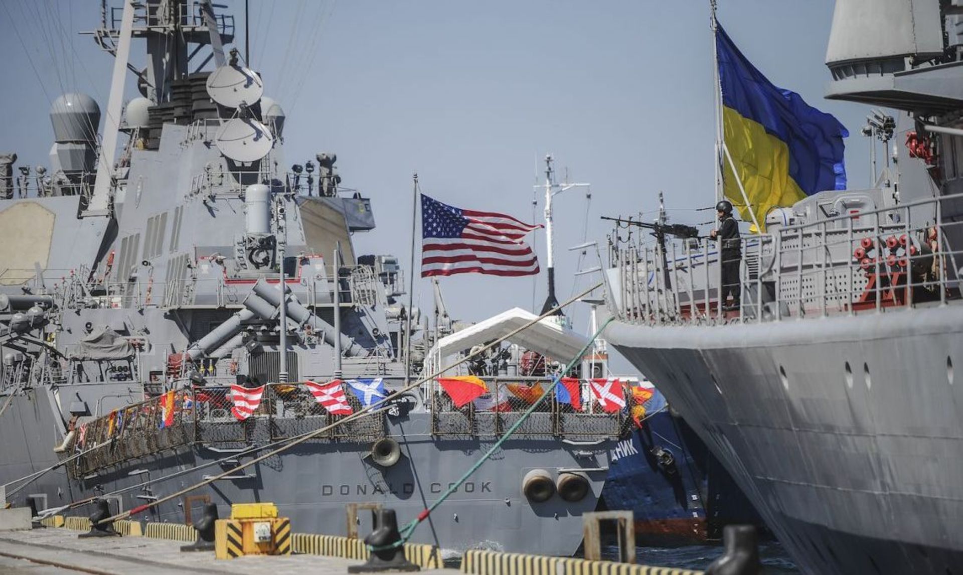 США начали строить оперативный центр ВМС на Украине