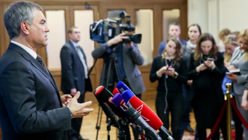 Спикер Госдумы прокомментировал бойкот журналистов из-за обвинённого в харассменте Слуцкого