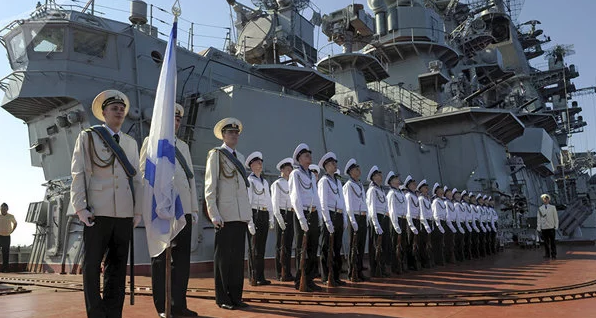 База ВМФ в Тартусе: Россия берет под контроль Суецкий канал