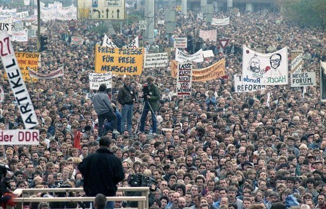 В Дрездене прошёл митинг за возврат к ГДР.