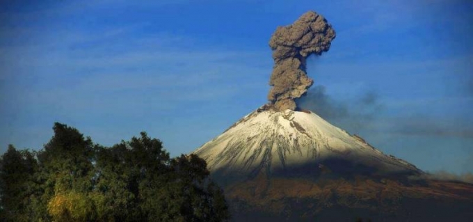 Почему вулканы привлекают НЛО?