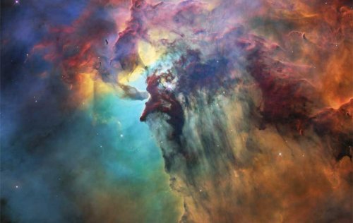 Космический телескоп Hubble отметил свой 28-ой день рождения красивейшим снимком туманности Лагуны