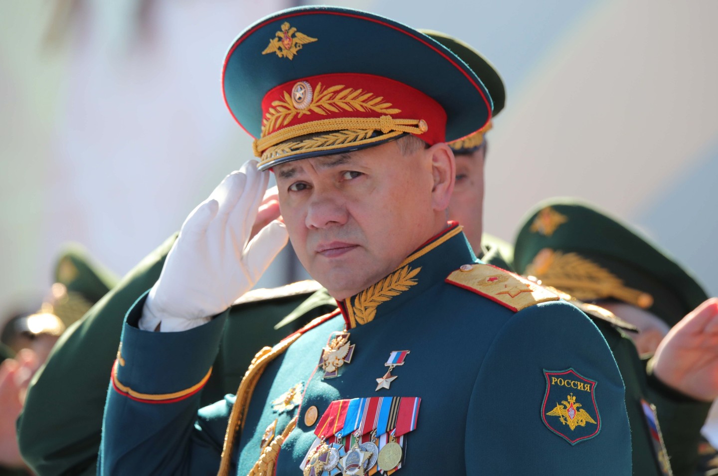 Под руководством Сергея Шойгу армия РФ с честью выполняет задачи по защите страны