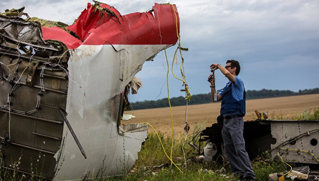 Нидерланды и Австралия обвинили Россию в причастности к крушению MH17