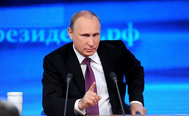 Более полумиллиона обращений поступило к прямой линии с Путиным