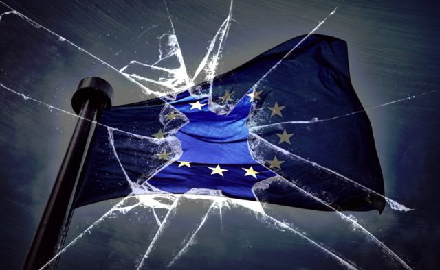 Пошел по неправильному пути: Евросоюзу грозит раскол