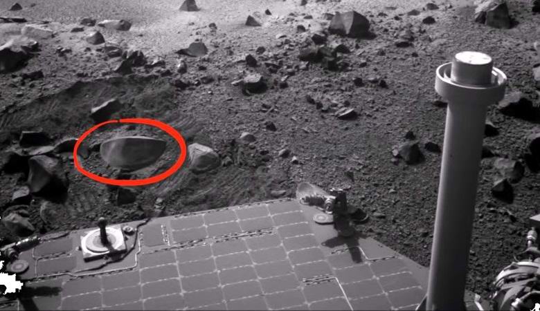 Ровер «Кьюриосити» нашел на Марсе блестящую полусферу