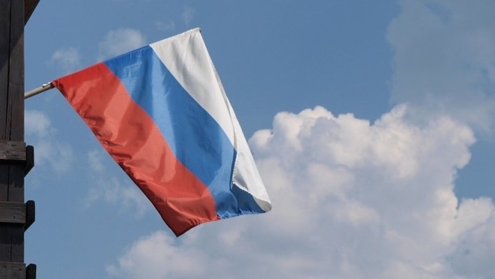 Рекордное число россиян считают себя патриотами, показал соцопрос