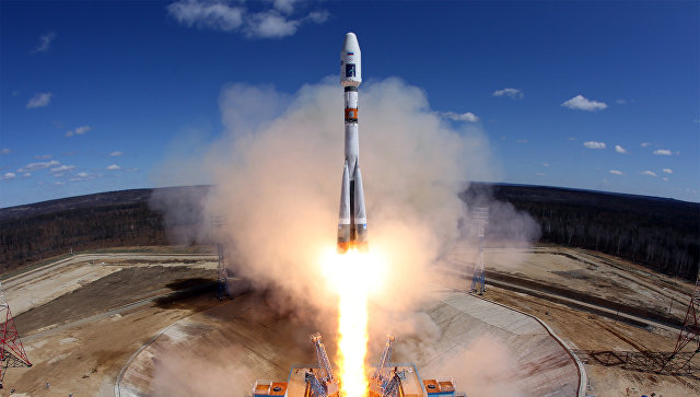 Источник сообщил о серьезном сбое в работе спутника "Ломоносов"