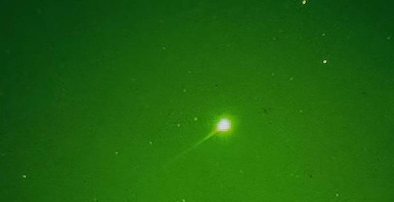 Австралийский уфолог запечатлел десятки НЛО в ночном небе