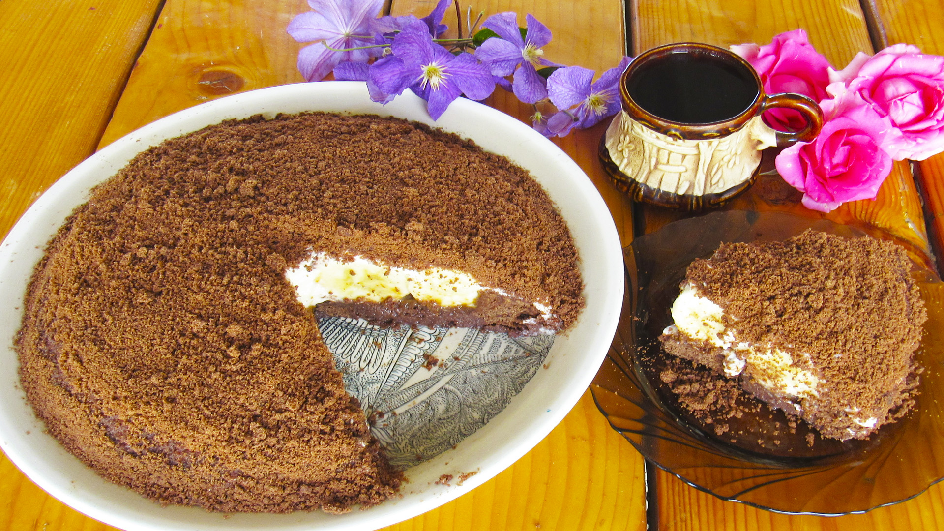 Торт «Норка крота»: очень нежный и вкусный шоколадно-банановый торт