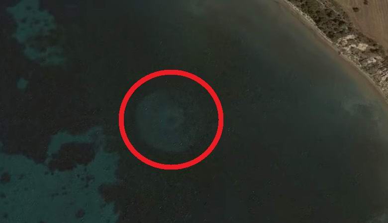 Таинственный круглый объект нашли у побережья Греции