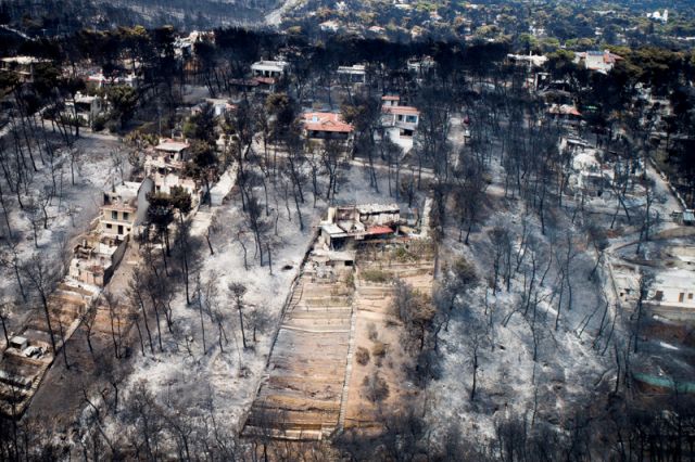 Последствия лесных пожаров в Греции