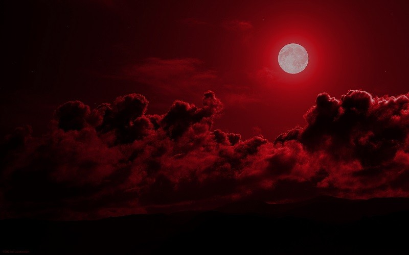 «Кровавая луна» зависнет над Землей на четыре часа‍