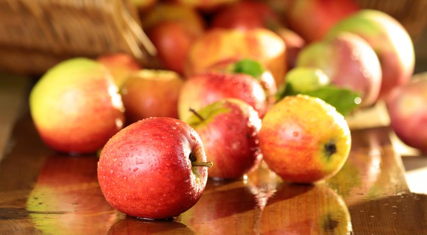 Эксперты Роскачества дали рекомендации по выбору яблок