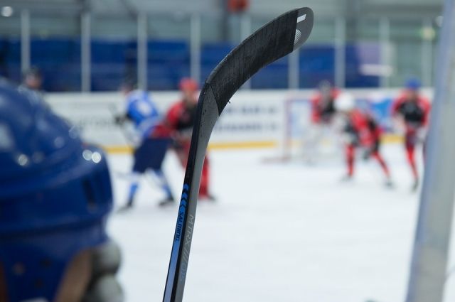 МОК рассматривает вариант исключения хоккея из программы ОИ-2022