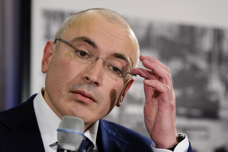 «Шеф, все пропало!»: подопечные Ходорковского бегут от следствия