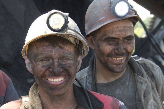 Безопасность работы в российских шахтах повысят – Путин