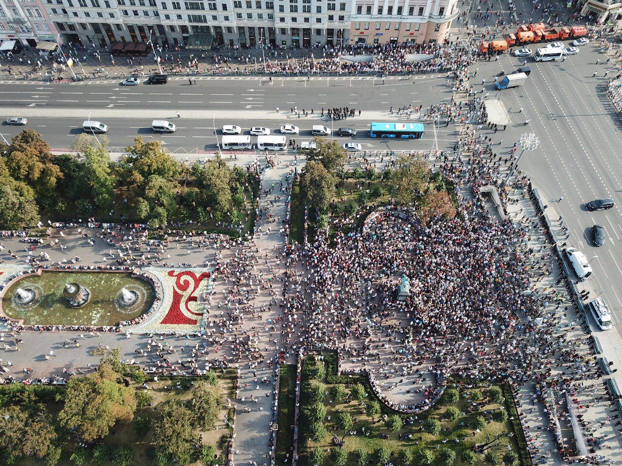 Глубокий аут: акции протеста Навального в Москве с треском провалились